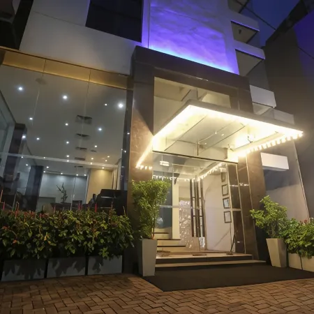 Best Western Elyon Colombo Отели рядом с достопримечательностью «Бандаранаайк Мемориал Интернешнел Конференс Холл»