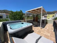 Andros 4 All Seasons Villas & Suites - Hot Tub