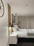 Cattlemans Country Motor Inn & Serviced Apartments - balcony