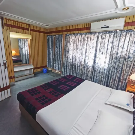 Hotel Chetana Отели в г. Давангере