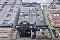 Ulsan Mugeodong with Hotel in zona Università di Ulsan