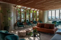 360 Nicosia Heights, Gym & Pool