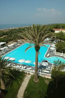 Domizia Palace Hotel Hotel a Baia Domizia