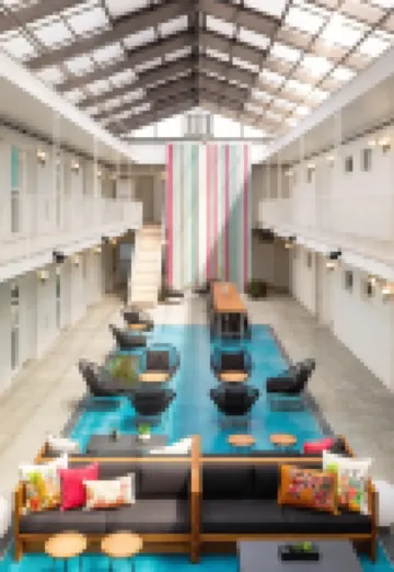 Bluebird Spa 城市汽車旅館