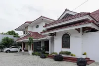 Urbanview Hotel Tritia Lampung Các khách sạn ở Kedaton