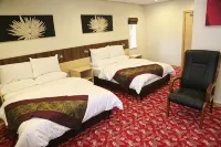 The Cambridge Hotel - parking