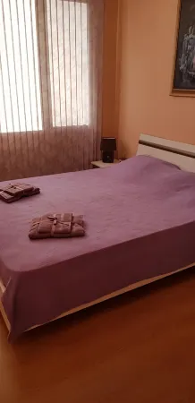 Sunny apartment with a wonderful view, parking.