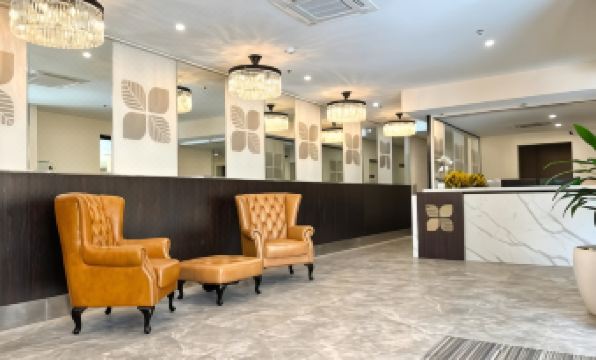 Sixty Six Boutique Apartments - Housity