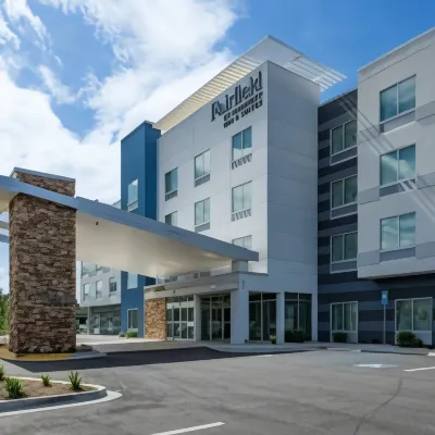 Fairfield Inn & Suites Savannah I-95 North Hotels in Port Wentworth