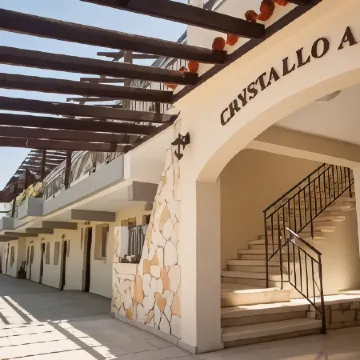 Crystallo Apartments