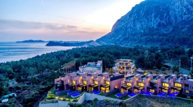 海洋布瑞克泳池別墅