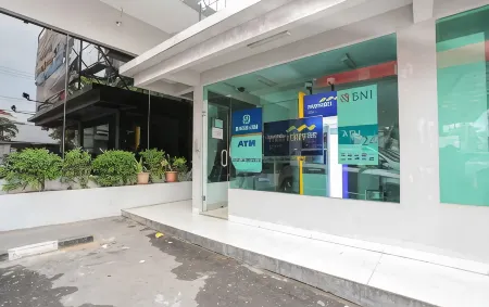 D Maleo Hotel Makassar