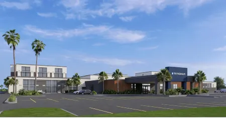 Wyndham New Orleans Airport & Conference Center