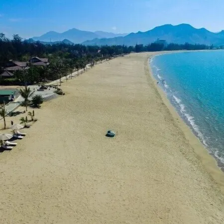 Salt & Wind Living - Phan Rang Beachfront