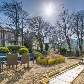 Fountains Guest House - Harrogate Stays