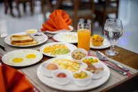 Siddhartha Hotel Grand City, Birtamode - Desayuno