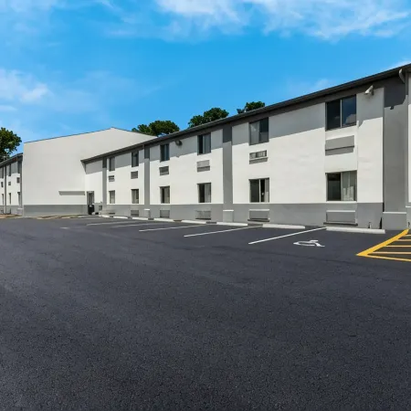 Econo Lodge Cherry Point
