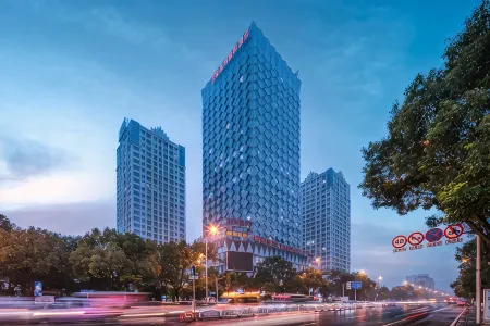 Vienna International Hotel (Yuhou Street, Qingnian Avenue, Chenzhou，Hunan)