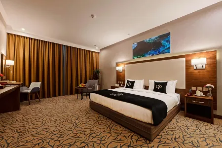Sunday Emerald Hotel
