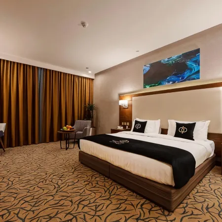 Sunday Emerald Hotel