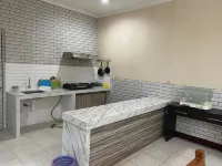 Pondok Raphael Guest House Hotels in Serang Regency