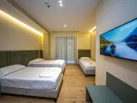 Hotel Bella Vista Hotels in Golem