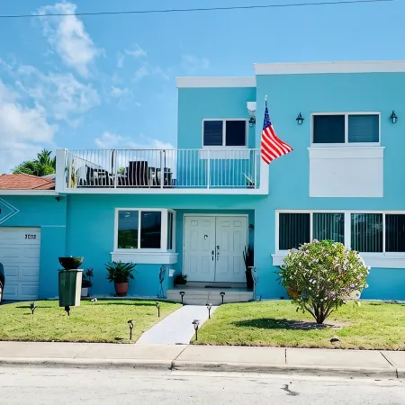 Blue House Miami