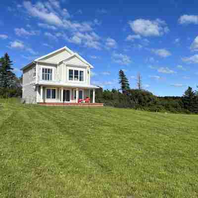 Bela Vista Getaway - Water views,  Dreamy Sunsets and Star Gazing. Pet-Friendly! Others