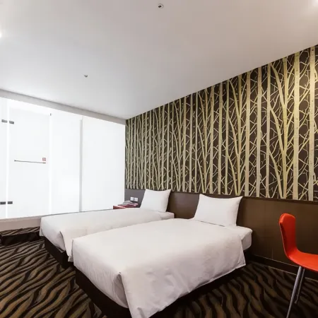 LIHO Hotel Tainan Отели рядом с достопримечательностью «Башни Chihkan»