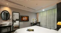 The Emissary Hanoi Hotel & Spa