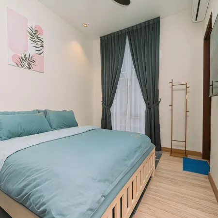 The Vibe Maison - Luxury Pool Landed 4BR 16Pax
