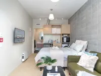 Petone City Studio with Balcony 下哈特住宿飯店