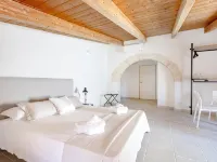 Palazzo della Torre 201– Modern Historic Apartment Hotels in Torre a Mare