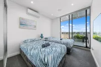 Prime 3BR Apt(Parking)/ICC/DarlingHarbour-10 mins