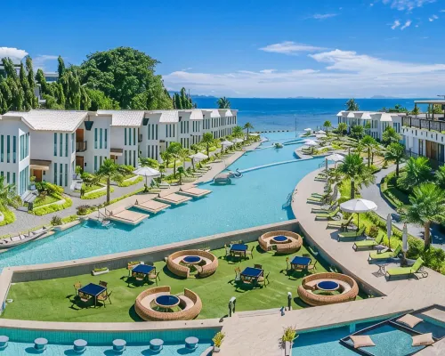 Vannee Golden Sands Beachfront Resort Hotele w: Phangan