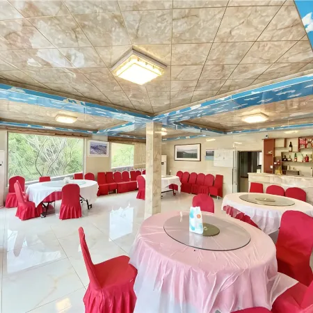 Luanping Jianxia Farm stay