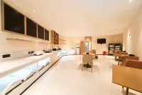 Yahao Hotel
