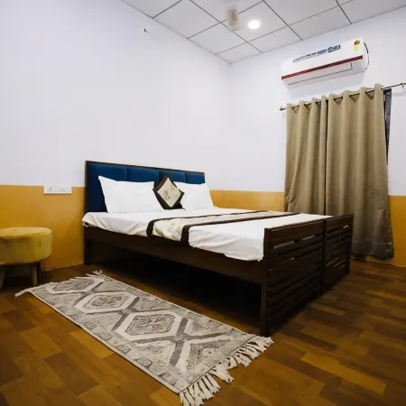 Hotel Shivika