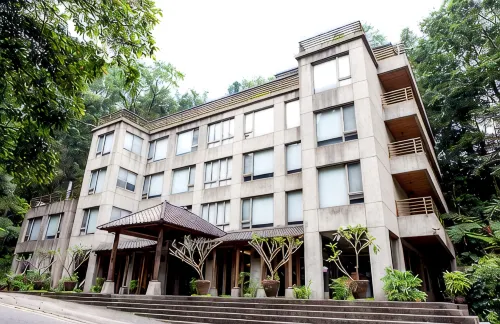 Tsau Ling Vacation Hotel