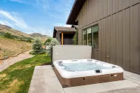 Brand New Custom 7-bedroom 6-Bath Home with Lake and Mountain Views!