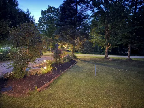Cardinal Landing – Private Luxury Getaway with Sauna, Cold Plunge & Nature - Homestays