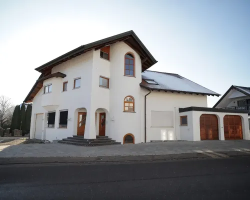 Vacation apartment AA-Waldhausen DG โรงแรมในอาเลน