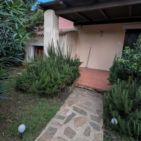 Villa Liliana: Your Private Oasis with Pool