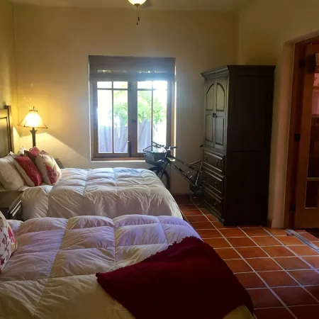 Beautiful 2 Bed, 2 Bath Casa Steps From The Beach & Pools In Loreto Bay