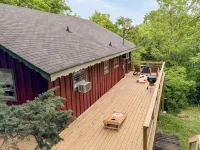 State Parks & Lake Access! Screened Porch, MountainViews, Kayaks, LuxBeds, Games - 小木屋