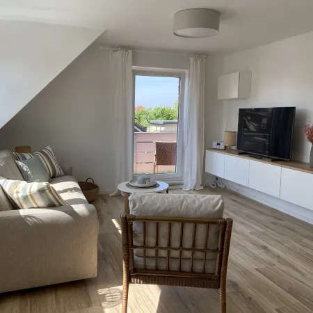 Modern holiday apartment for 2-4 people, free WLAN, summer/winter offers