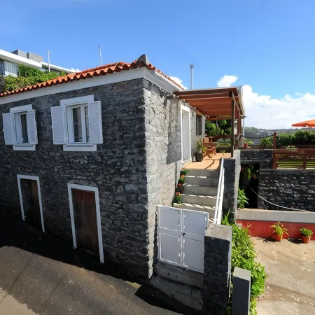 BHF Residences Bordadeira
