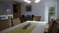 Half-timbered house Korntenne, max 8 people, or 2 apartments separately - 3 tähden