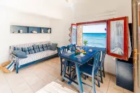 Apollo's Terraces-Apartments on the beach less than 20 m from the sea!Libeccio - Wifi