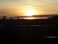 愜意夏日，步行可達海灘，短程車程可達奧特萊斯的度假屋